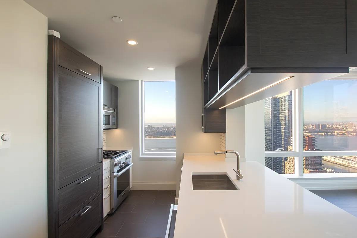 Apartment for rent at 555 10th Ave #50AA, New York, NY 10018