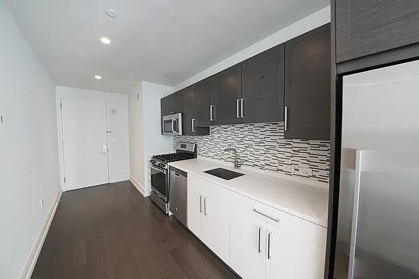 Apartment for rent at 555 10th Ave #22GG, New York, NY 10018