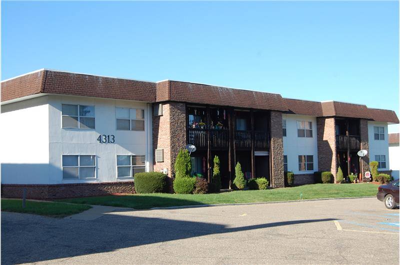 Apartment for rent at 4313 Earl Dr #B3, Steubenville, OH 43952