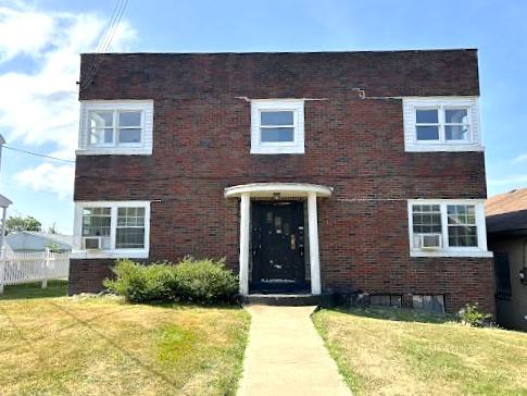 Apartment for rent at 1912 Oregon Avenue, 2W, Steubenville, OH 43952