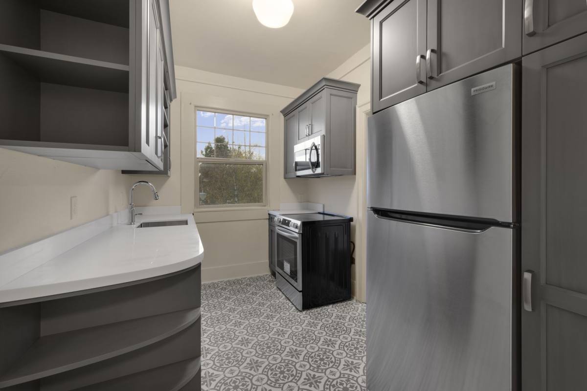 Apartment for rent at 1732 18th Ave, Seattle, WA 98122