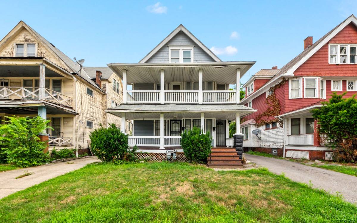 Apartment for rent at 13419 Shaw Ave, Cleveland, OH 44112