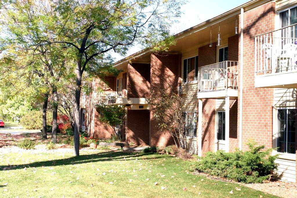 Apartment for rent at 10101 Lyndale Ave S, Minneapolis, MN 55420