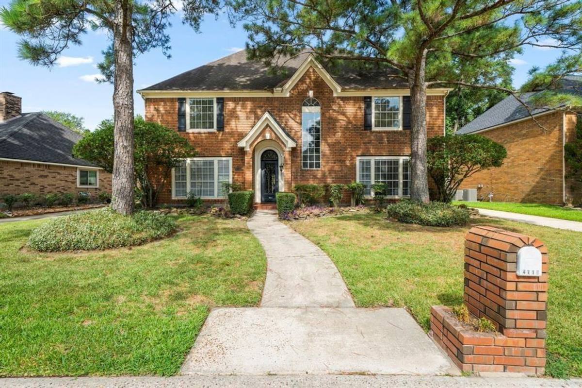 House for rent at 4111 Rock Springs Dr, Kingwood, TX 77345