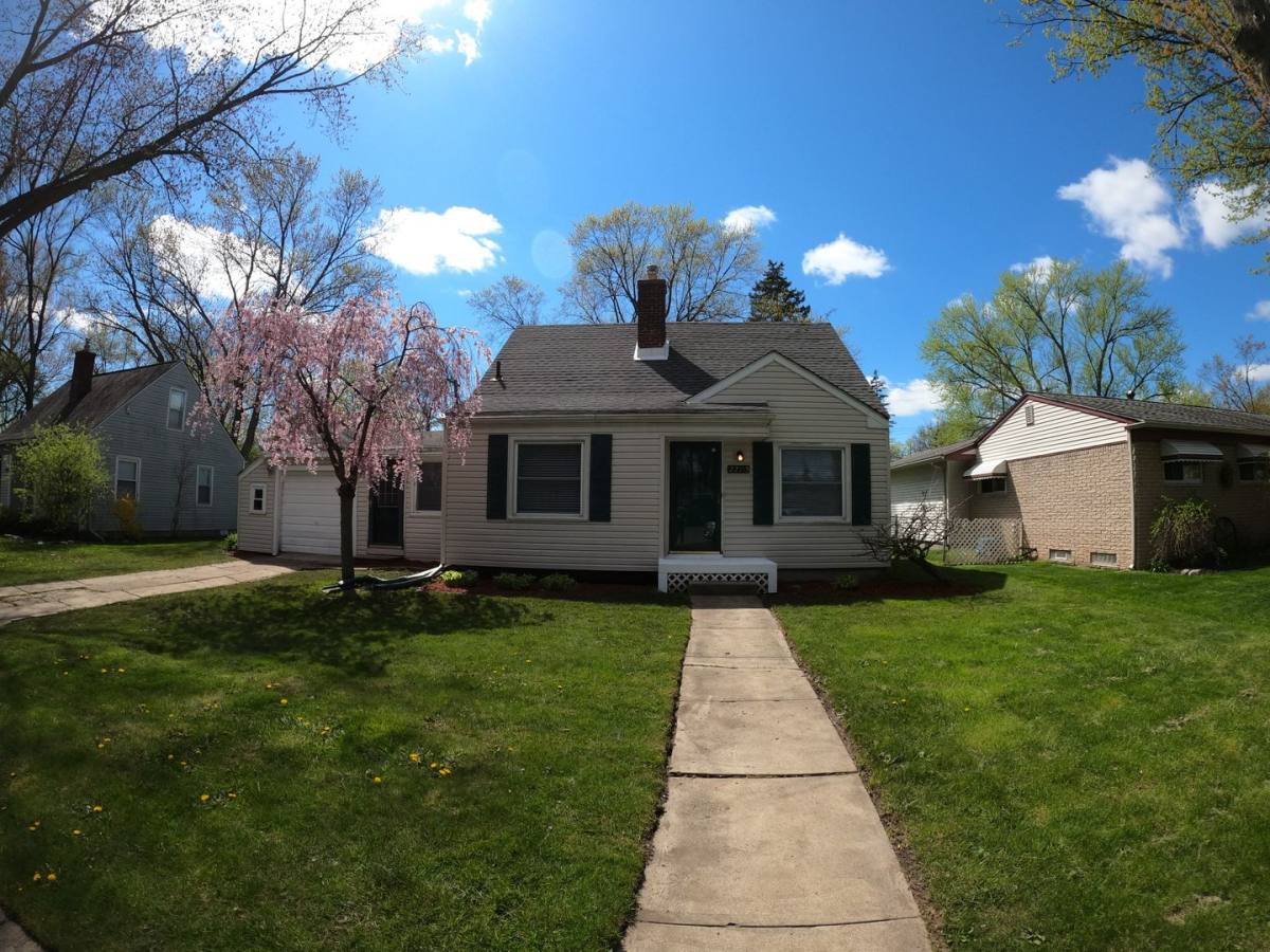House for rent at 22115 Tulane Ave, Farmington, MI 48336