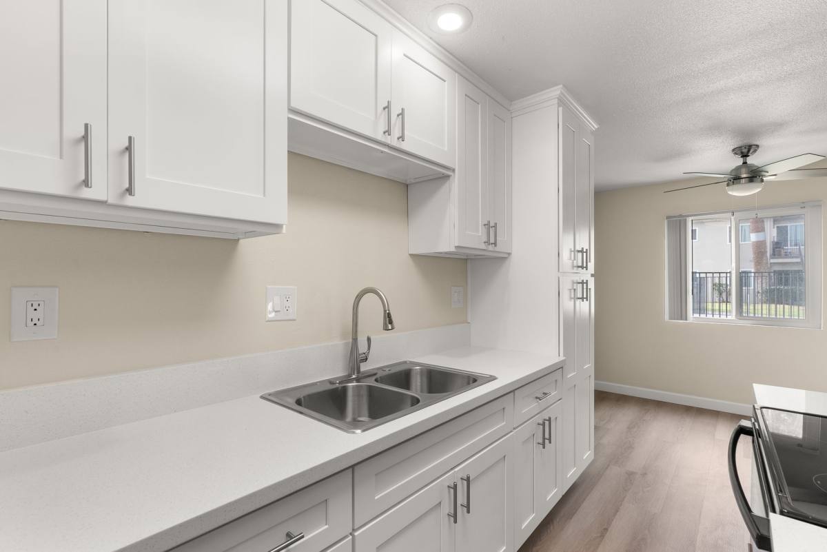Apartment for rent at 8124 Magnolia Ave, Riverside, CA 92504