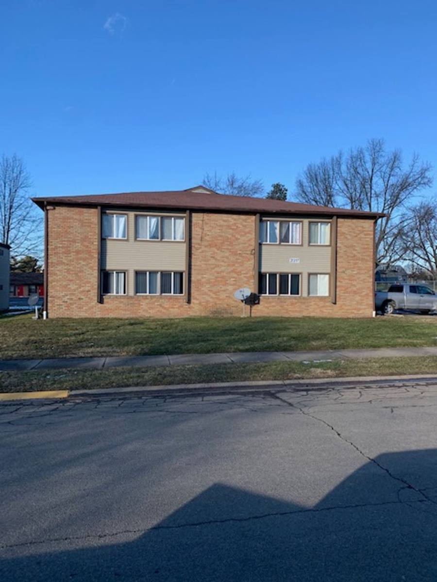 Apartment for rent at 2311-2333 Ansley, Alliance, OH 44601
