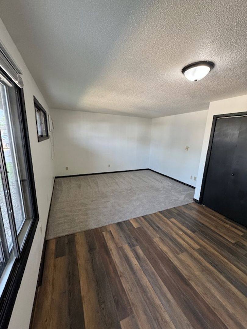 Apartment for rent at 375 Plum St, New Albin, IA 52160