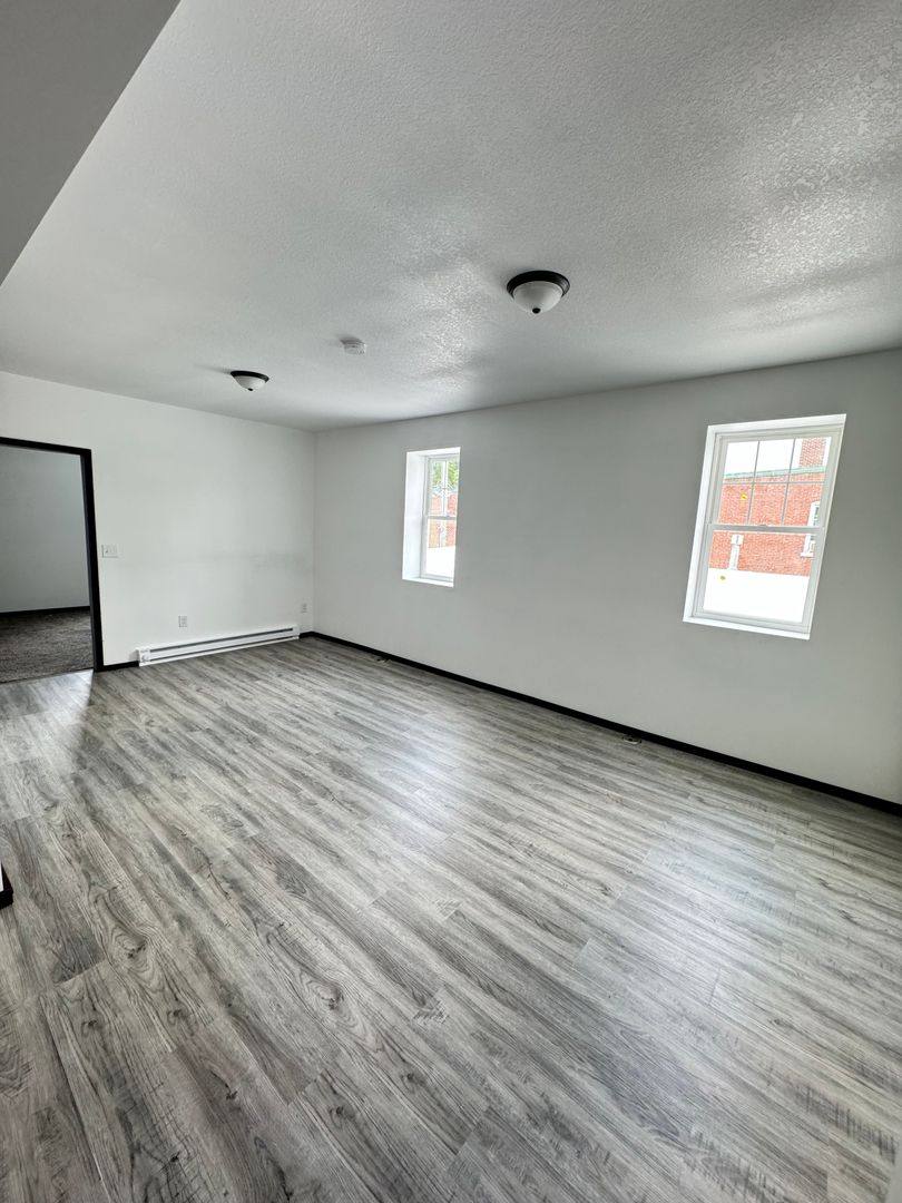 Apartment for rent at 108 W Washington St, Millersburg, IN 46543