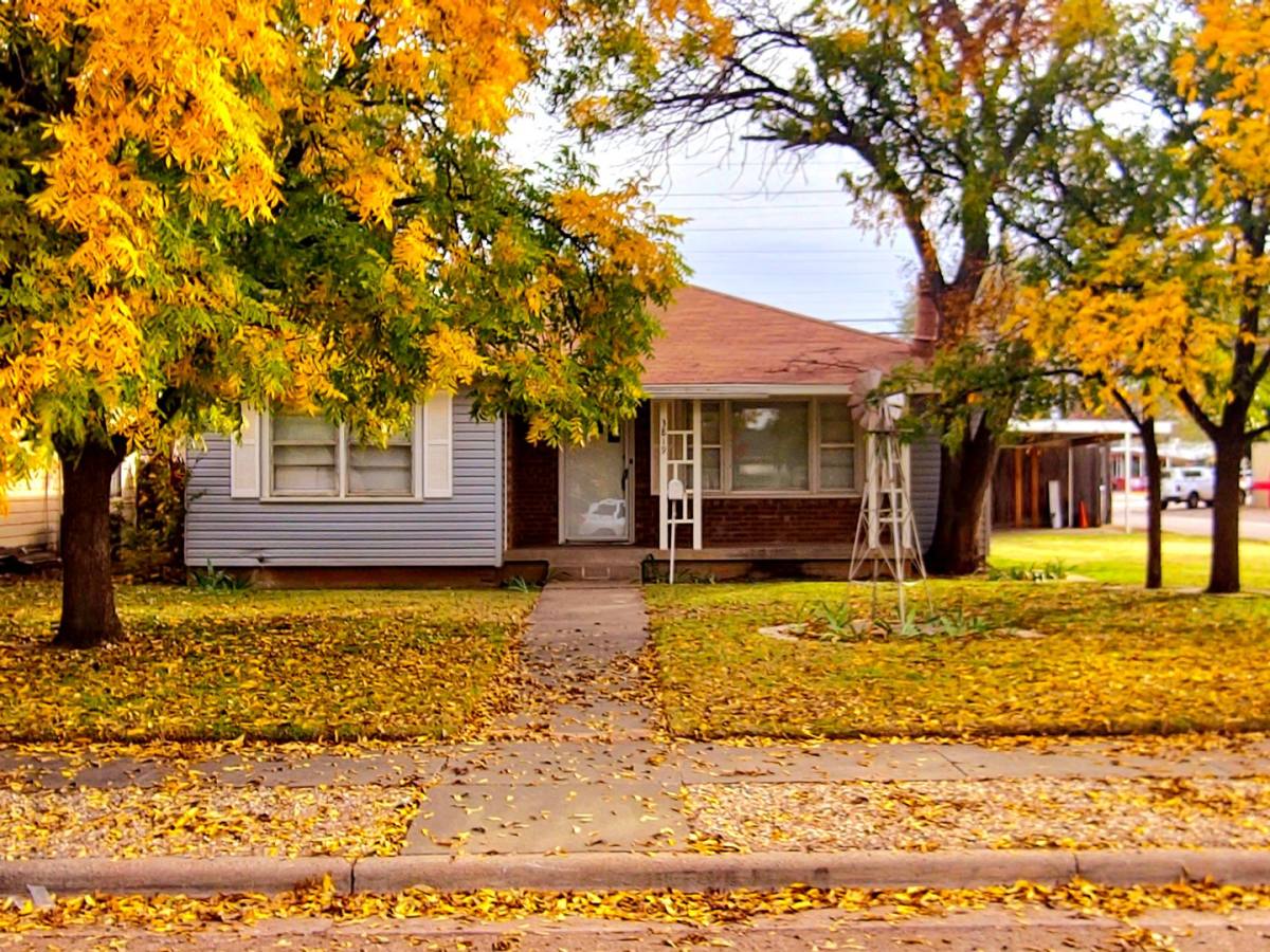 House for rent at 3819 33rd St, Lubbock, TX 79410