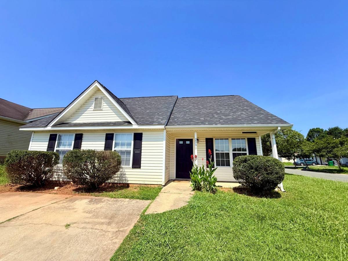 House for rent at 2339 Button Bush Court, Charlotte, NC 28216