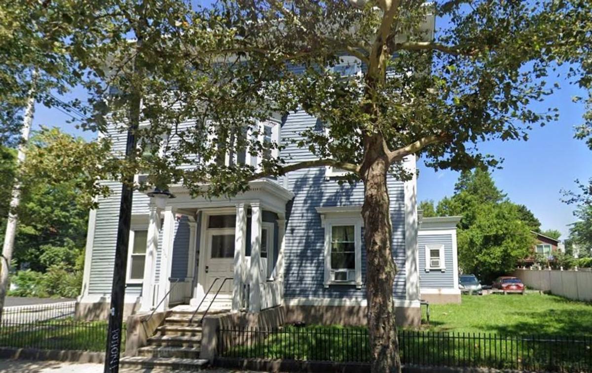 Apartment for rent at 1509 Westminster St, Providence, RI 02903