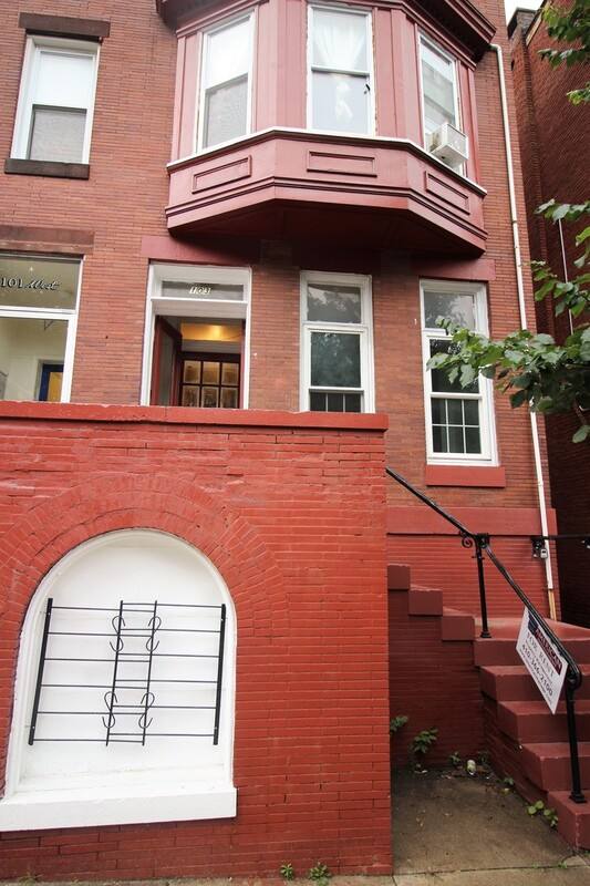 Apartment for rent at 103 W 29th St #1, Baltimore, MD 21218
