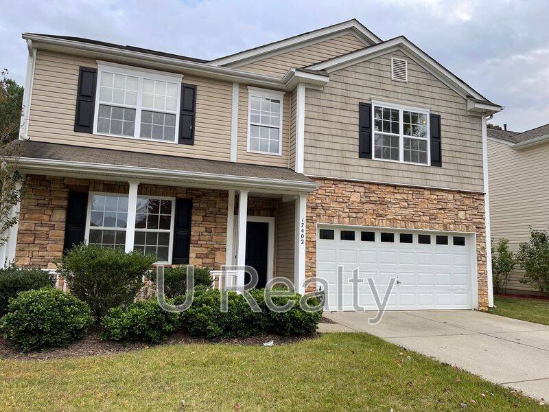 House for rent at 17402 Westmill Lane, Charlotte, NC 28277
