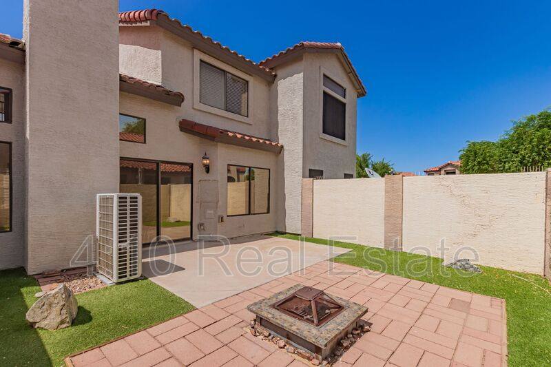 House for rent at 1149 W Edgewater Dr, Gilbert, AZ 85233