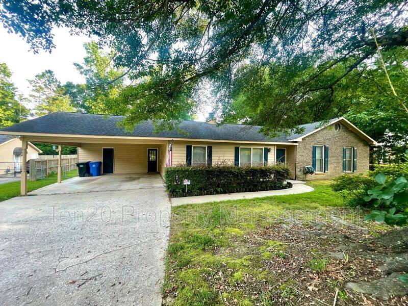 House for rent at 1430 Lokey Dr, Columbus, GA 31904