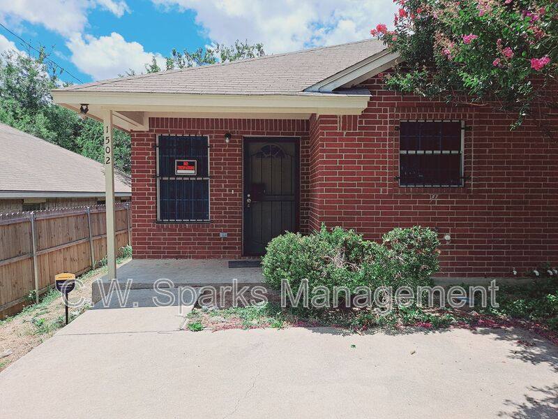 House for rent at 1502 E Mulkey St, Fort Worth, TX 76104