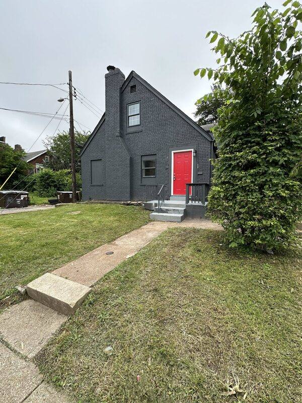 House for rent at 5088 Queens Ave, Saint Louis, MO 63115