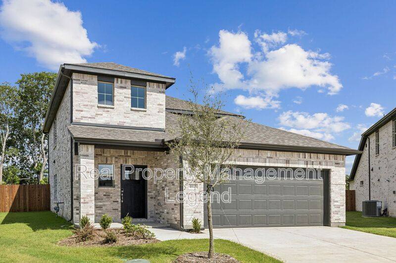 House for rent at 4018 Sandstone Dr, Princeton, TX 75407