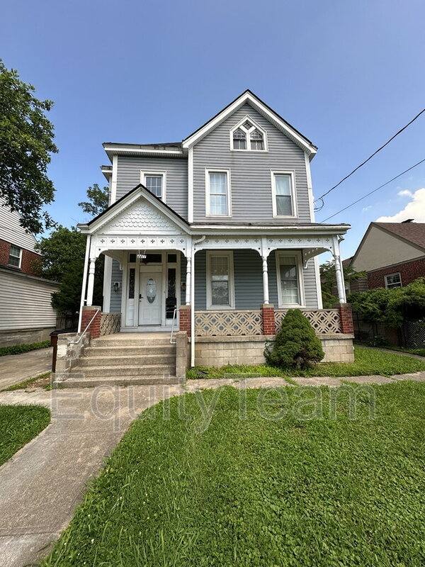Apartment for rent at 4417 Ashland Ave #A, Cincinnati, OH 45212