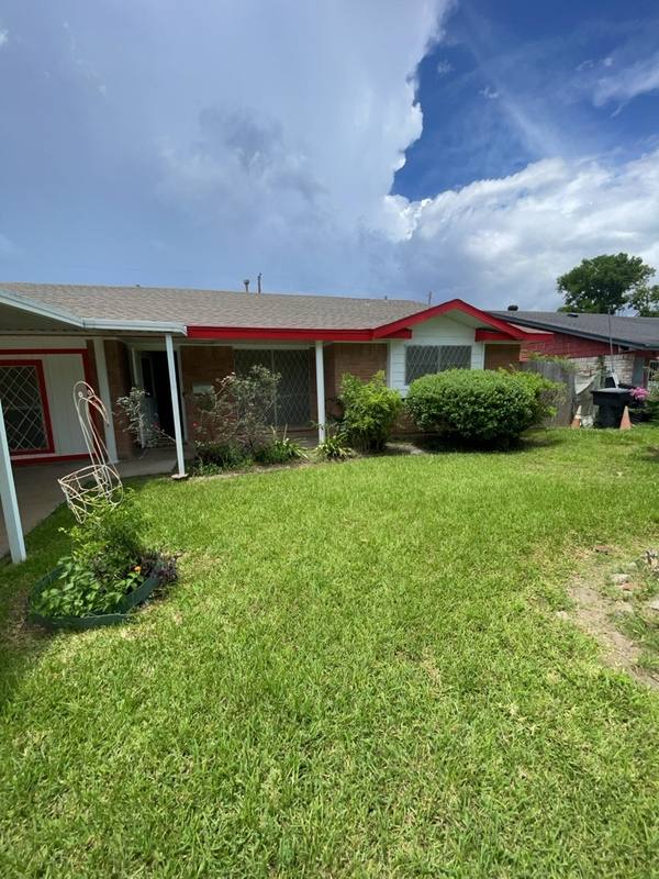 House for rent at 5455 S Acres Dr, Houston, TX 77048