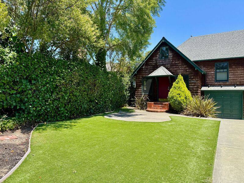 Townhouse for rent at 2022 5th Ave, San Rafael, CA 94901
