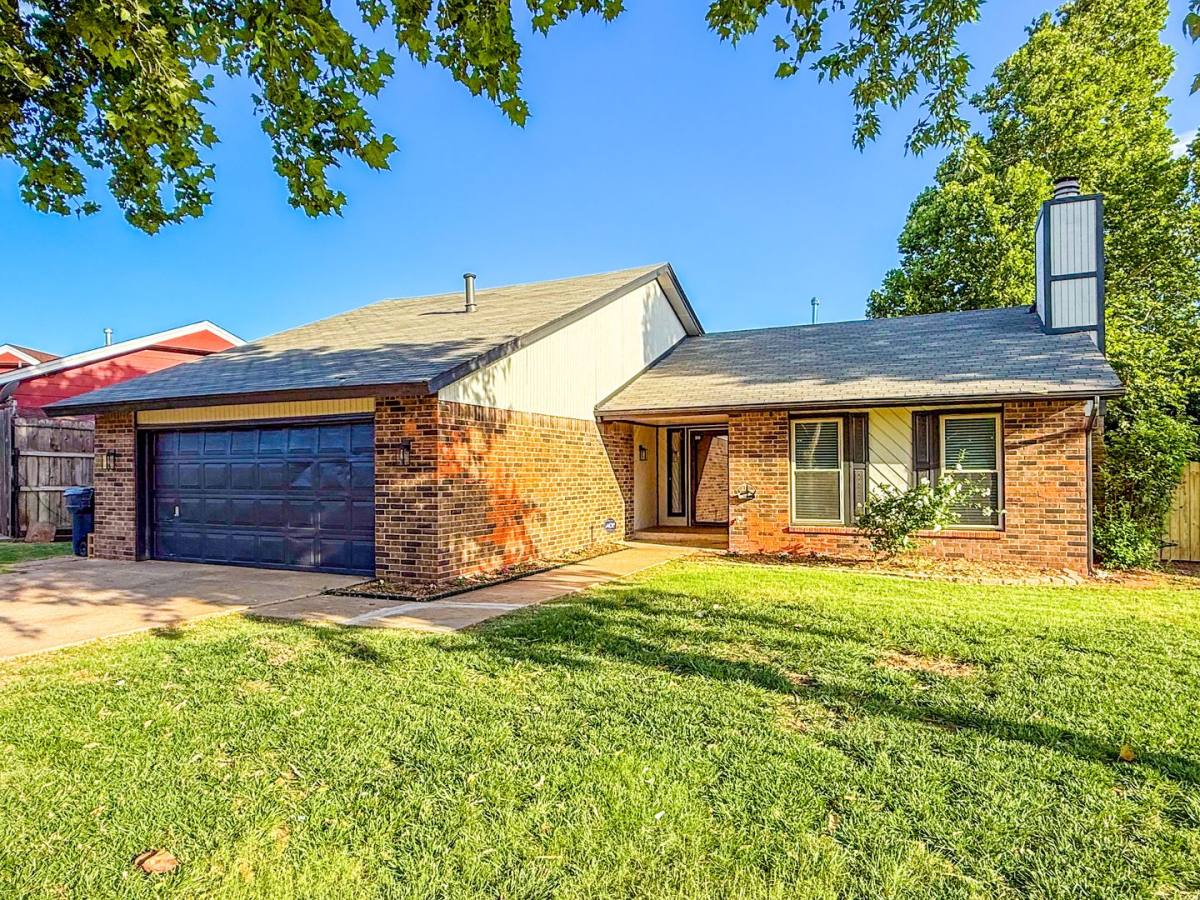 House for rent at 6309 Gaelic Glen Dr, Oklahoma City, OK 73142