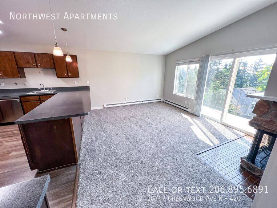 Apartment for rent at 10757 Greenwood Ave N #420, Seattle, WA 98133