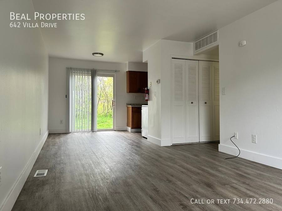 Apartment for rent at 642 Villa Dr, Ypsilanti, MI 48198