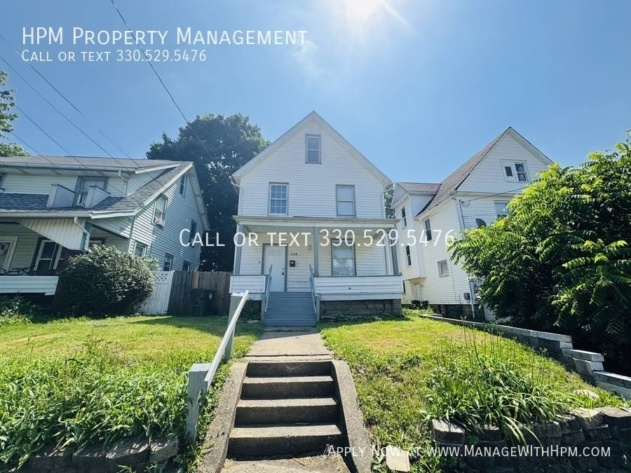 House for rent at 334 Clarendon Ave NW, Canton, OH 44708