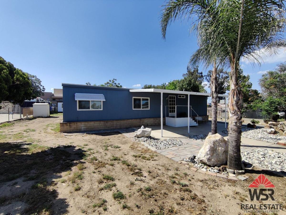 House for rent at 32889 Brechtel St, Lake Elsinore, CA 92530