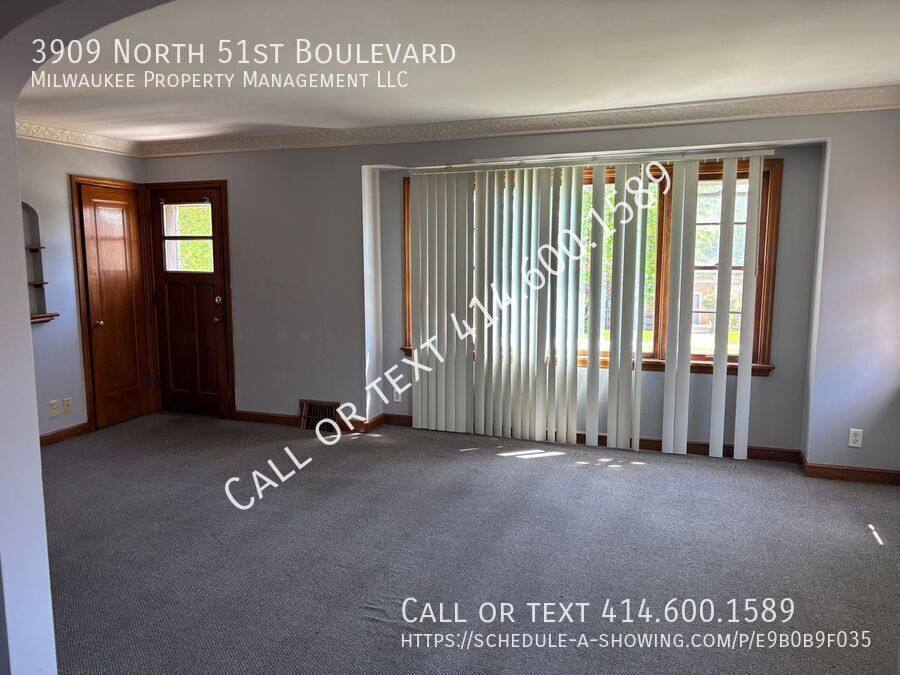Apartment for rent at 3909 N 51st Blvd #3911, Milwaukee, WI 53216