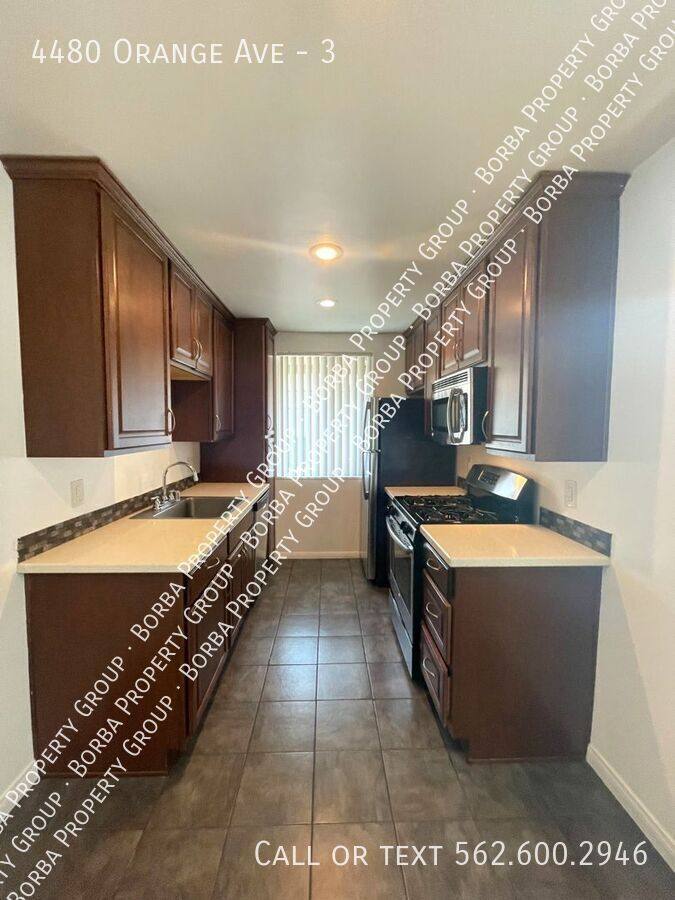 Apartment for rent at 4480 Orange Ave #3, Long Beach, CA 90807