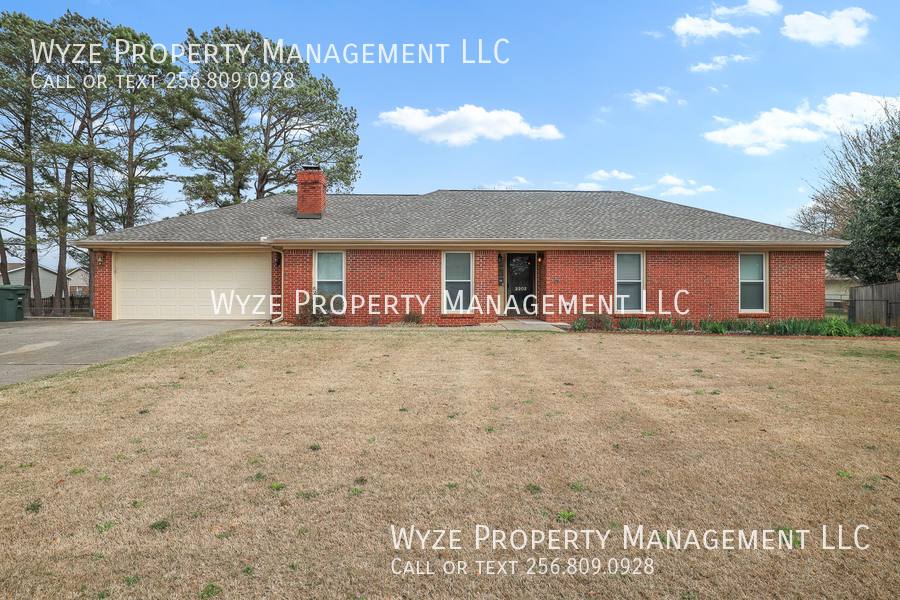 House for rent at 2202 Manchester Circle SW, Huntsville, AL 35803