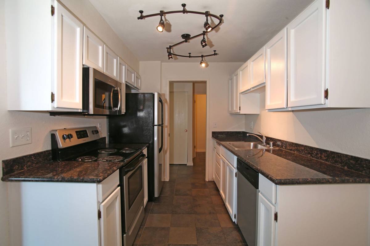 Apartment for rent at 5631 California Ave SW, Seattle, WA 98136