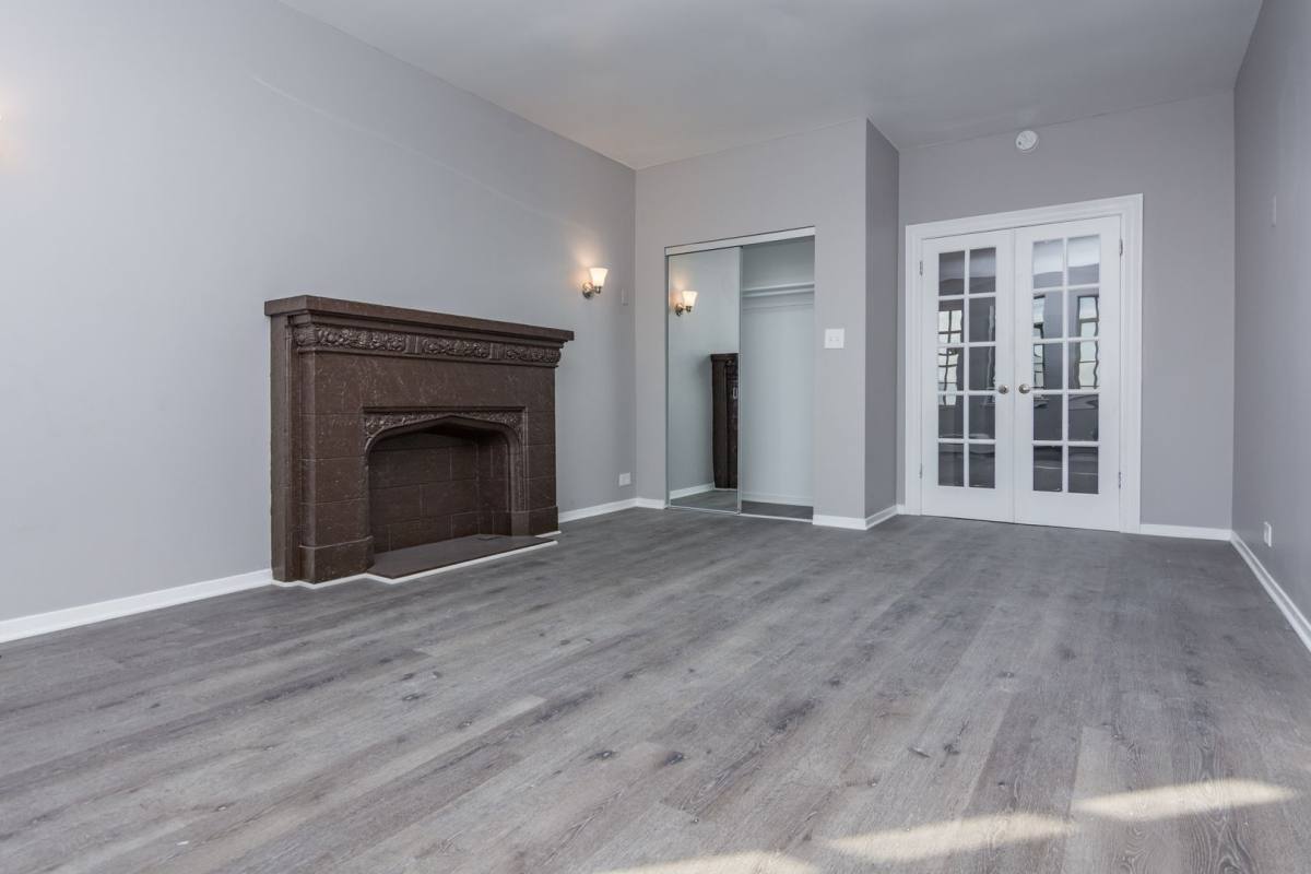 Apartment for rent at 7144 S Jeffery Blvd, Chicago, IL 60649