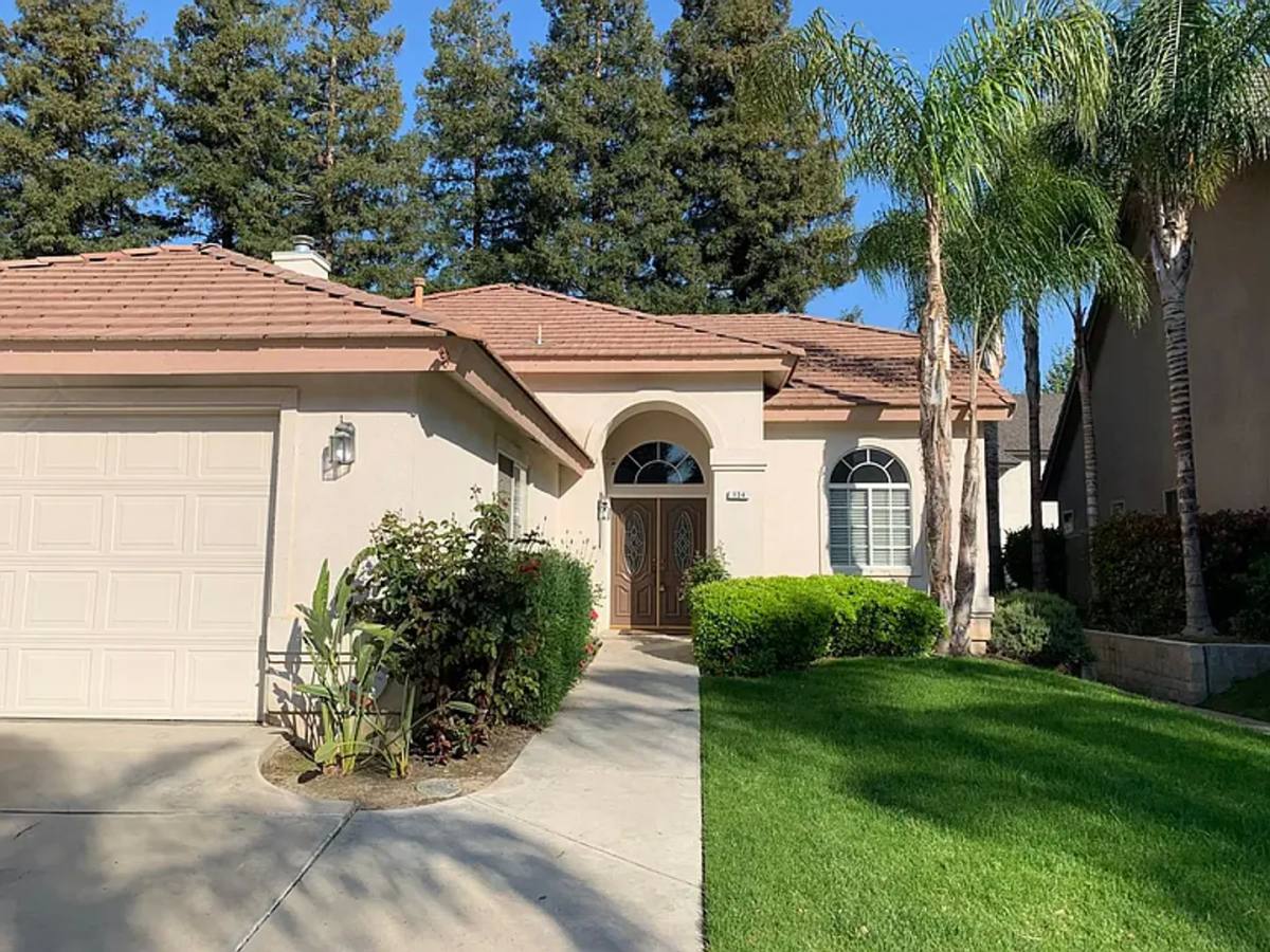 Condo for rent at 134 Stockdale Circle, Bakersfield, CA 93309