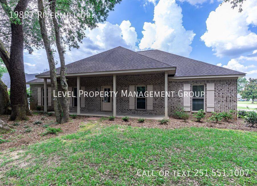 House for rent at 19897 Rivermill Dr, Fairhope, AL 36532