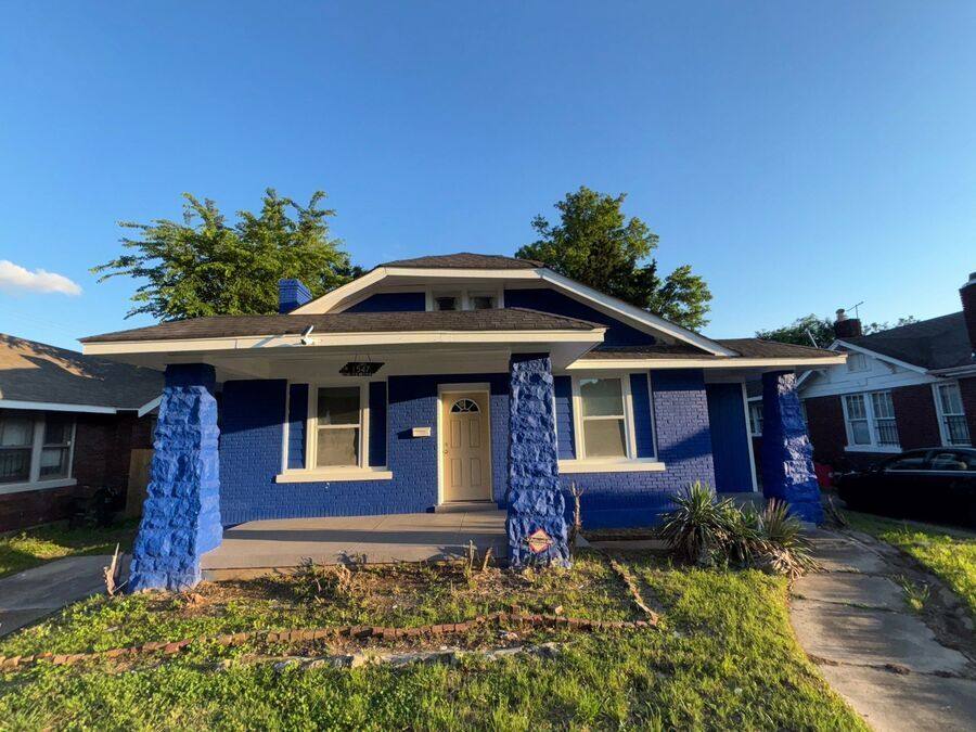 House for rent at 1547 E McLemore Ave, Memphis, TN 38106