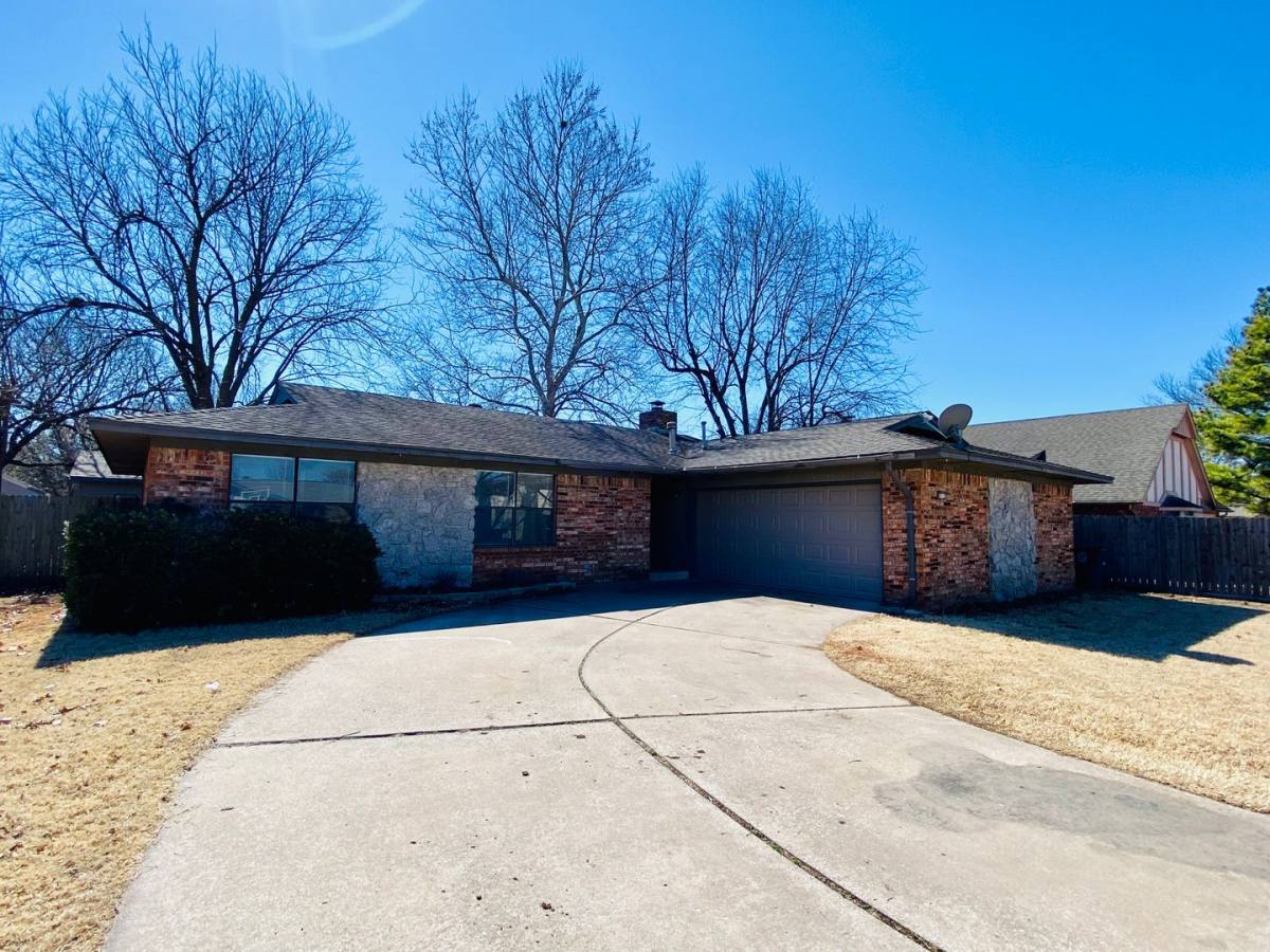 House for rent at 8512 E 78th St, Tulsa, OK 74133