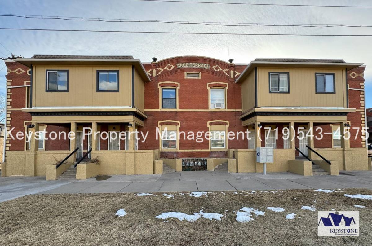 Apartment for rent at 115 1 2 E Evans Ave, Pueblo, CO 81004