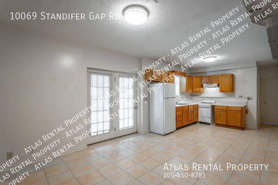 House for rent at 10069 Standifer Gap Rd #C, Ooltewah, TN 37363