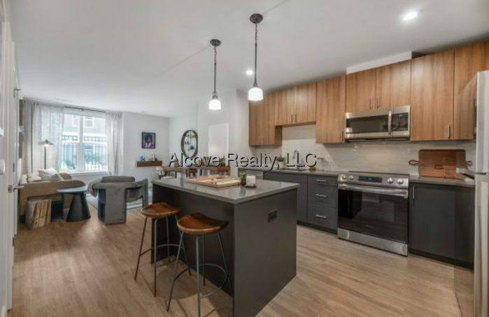 Apartment for rent at 290 Revolution Dr #MSTR, Somerville, MA 02145