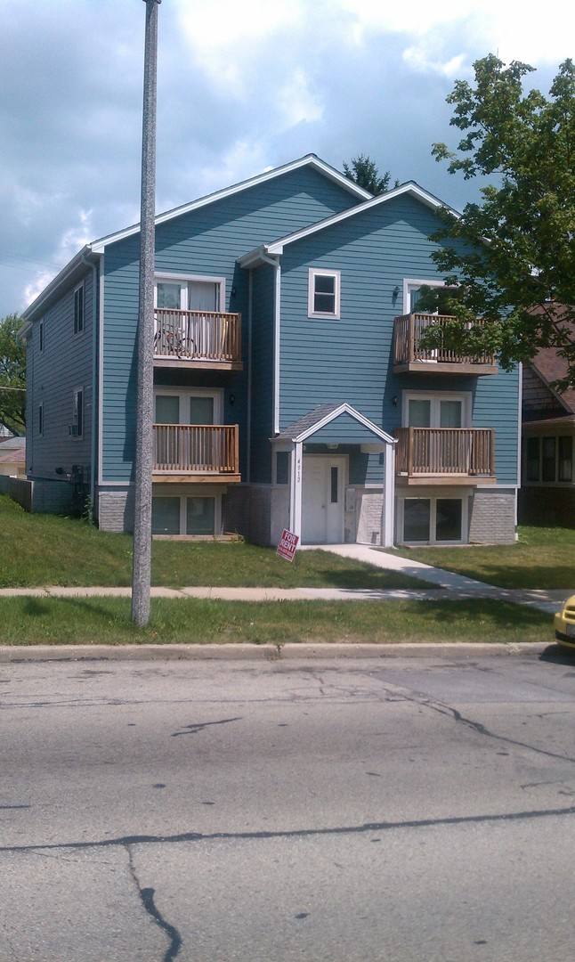 Apartment for rent at 4912 W Oklahoma Ave, Milwaukee, WI 53219