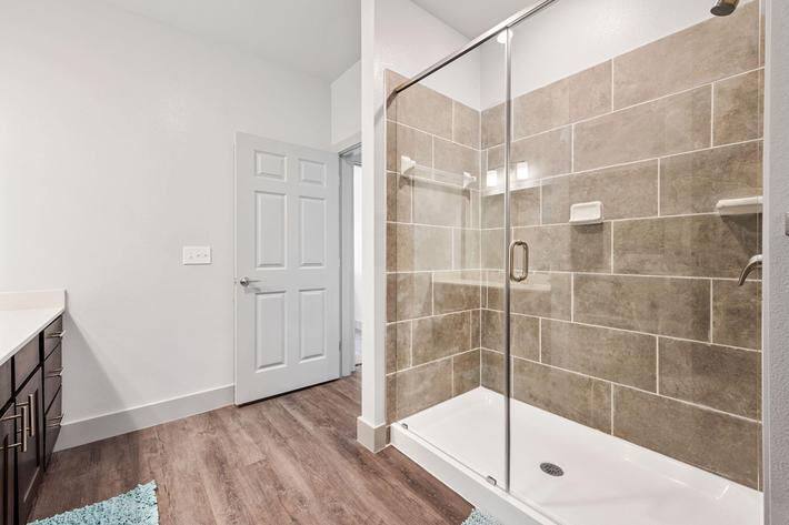 Apartment for rent at Prairie Gate Community Phase II, 3930 Westcliff Rd, Grand Prairie, TX 75052