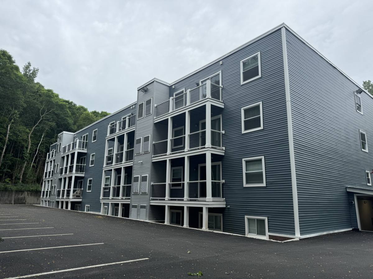 Apartment for rent at 267 Mill St, Worcester, MA 01603