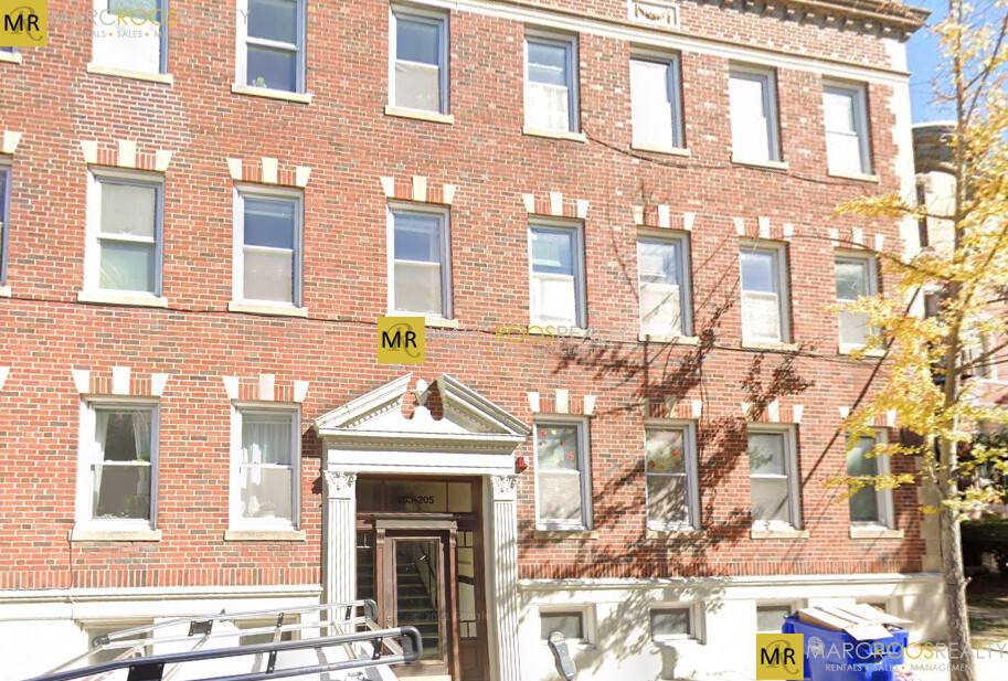 Apartment for rent at 203-205 Winthrop Rd #3, Brookline, MA 02445