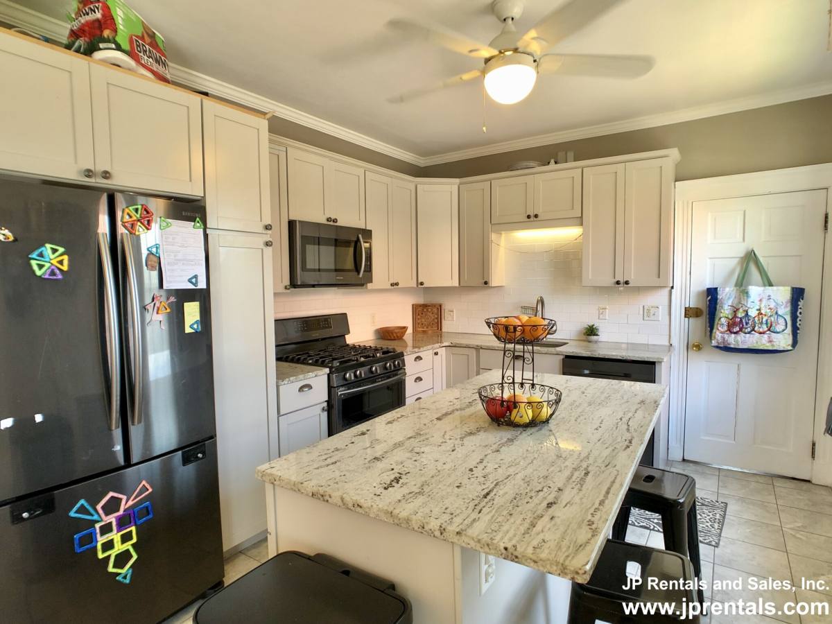 Apartment for rent at 32 Lakeville Rd #2, Jamaica Plain, MA 02130