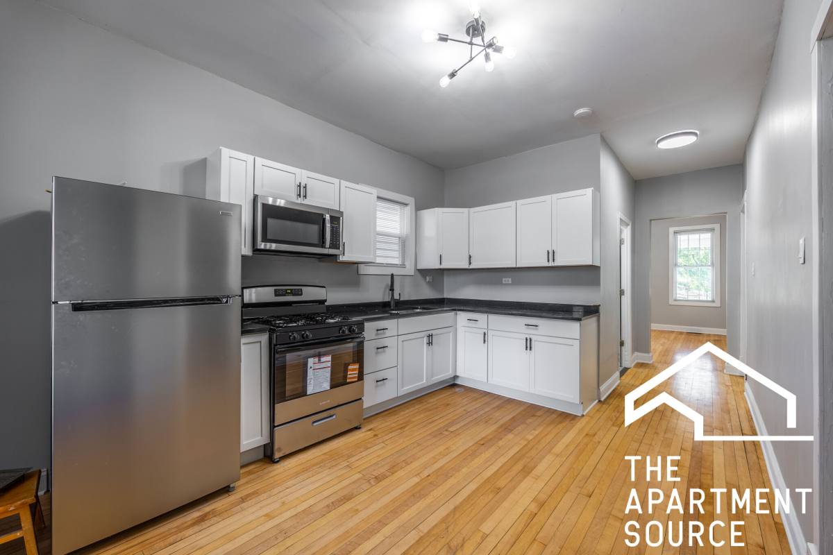 Apartment for rent at 3714 W Cortland St #1, Chicago, IL 60647