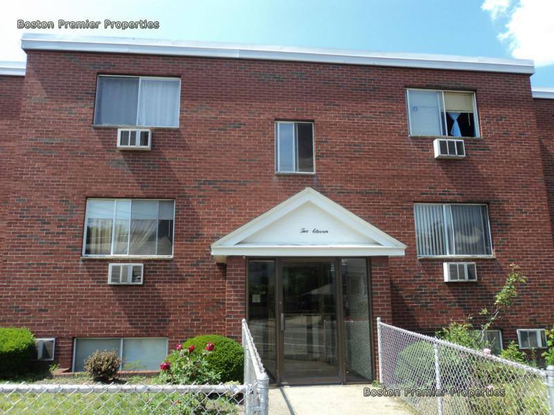 Apartment for rent at 211 W Squantum #2, Quincy, MA 02171